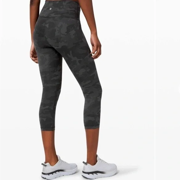 Lululemon Wunder Train High-Rise Crop 21" Incognito Camo Multi Grey size 6 - Picture 2 of 7